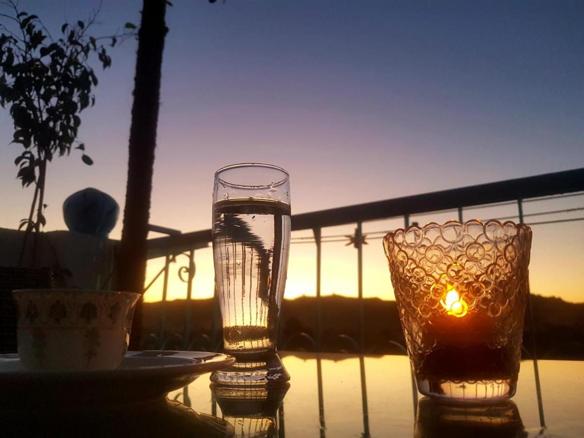 Basmatic Nubian Guest House Aswan Bagian luar foto