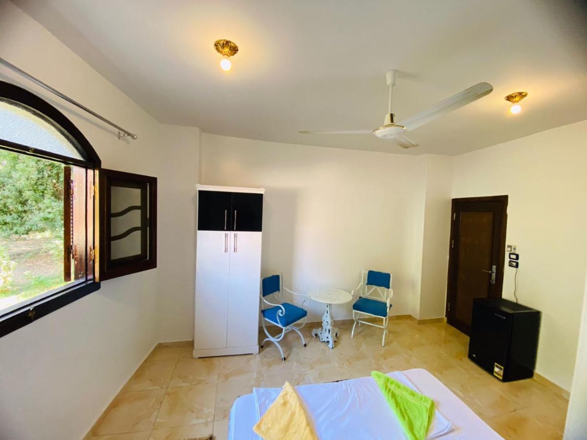 Basmatic Nubian Guest House Aswan Bagian luar foto