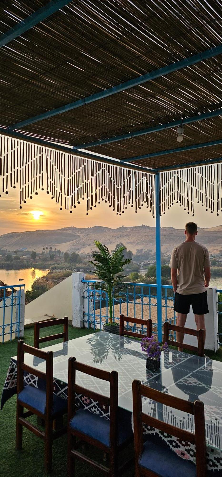 Basmatic Nubian Guest House Aswan Bagian luar foto